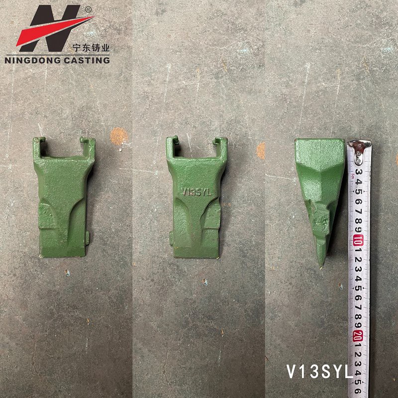 Lopatkový kopací zub ESCO Style V13SYL s kolíkmi V13-17PN Flex
